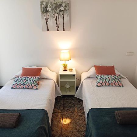 By Plaza Urquinaona Rooms Barcelona Exterior foto