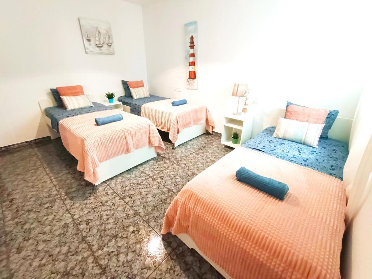 By Plaza Urquinaona Rooms Barcelona Exterior foto